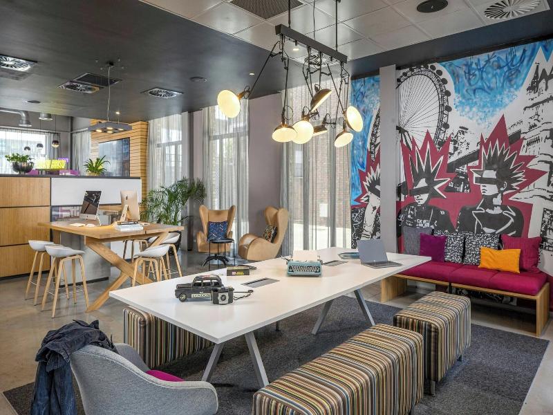 Moxy London Excel image