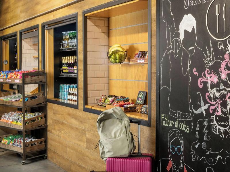Moxy London Excel image
