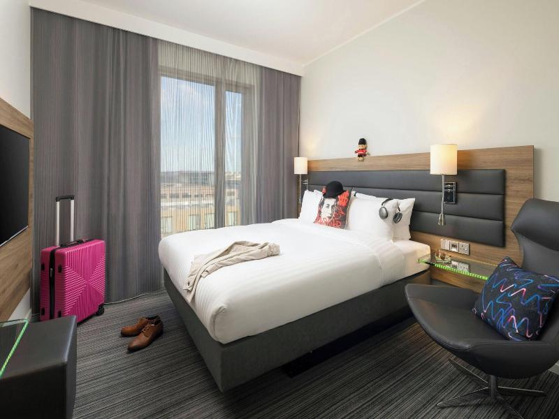 Moxy London Excel image