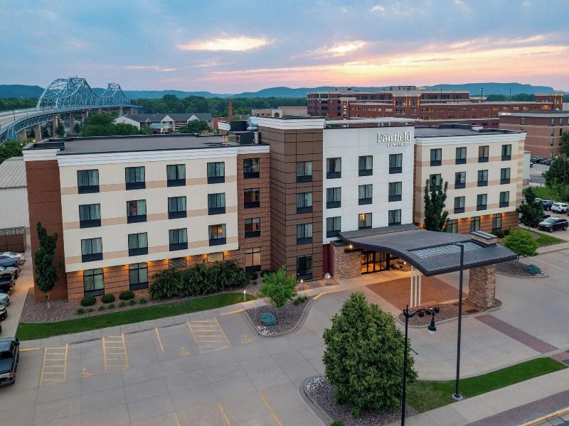 Fairfield Inn & Suites La Crosse Downtown