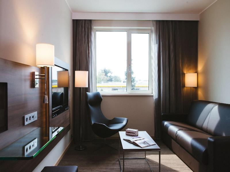 Moxy Aberdeen Airport image