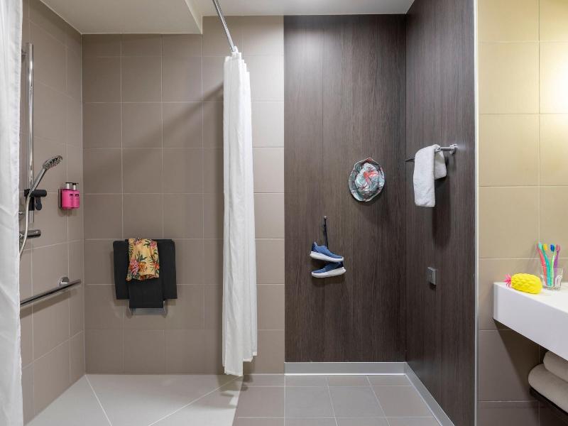 Moxy Aberdeen Airport image