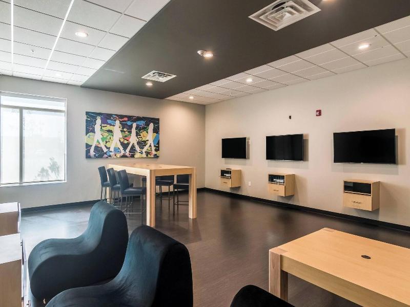 SpringHill Suites Oklahoma City Downtown/Bricktown image