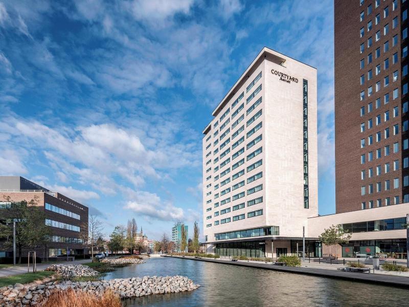 Courtyard by Marriott Brno image