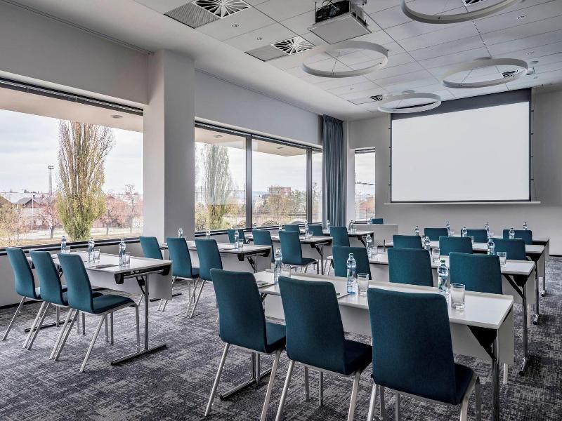 Courtyard by Marriott Brno image