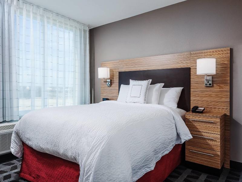TownePlace Suites Austin North/Tech Ridge image