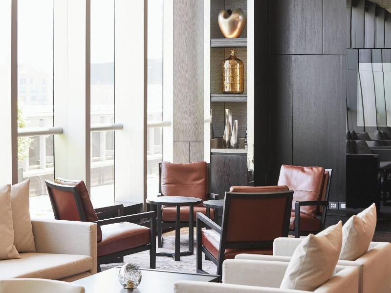 AC Hotel Santiago Costanera Center image