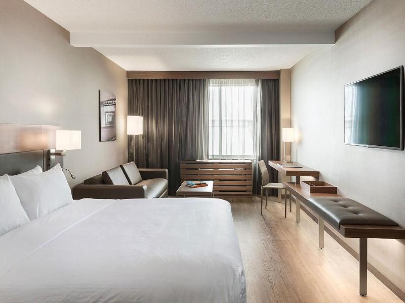 AC Hotel Santiago Costanera Center image