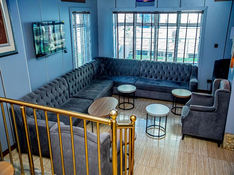 Caledonian Suites image
