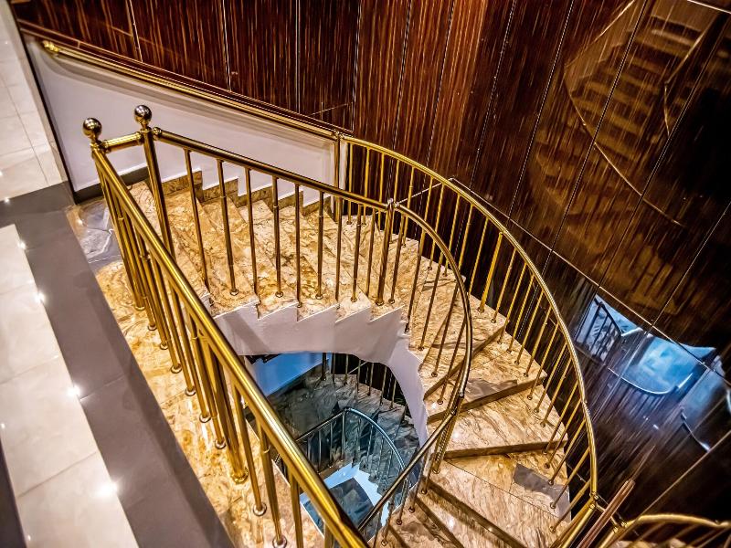 Caledonian Suites image