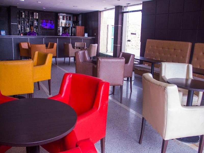 Paris Suites image