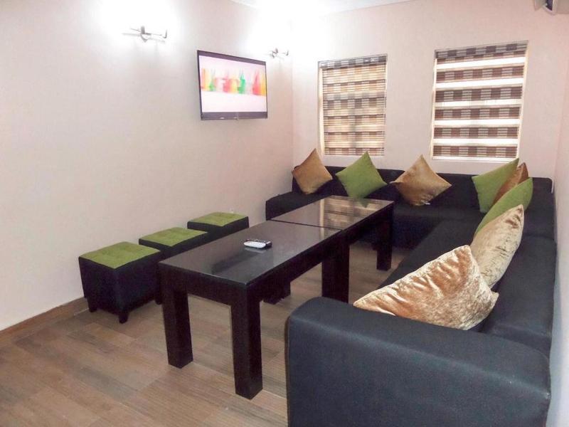 WestEleven Luxury image
