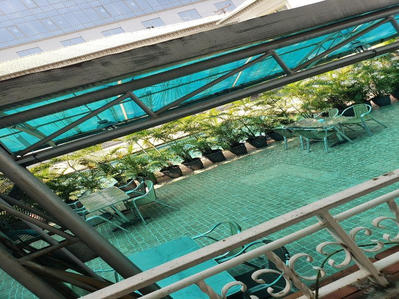 De Rembrandt Hotel & Suites image