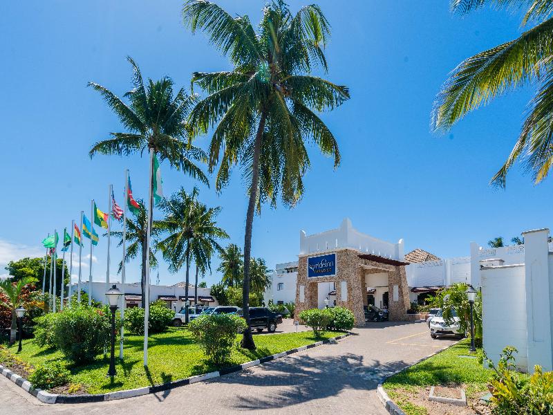PrideInn Paradise Beach Hotel & Spa Mombasa image