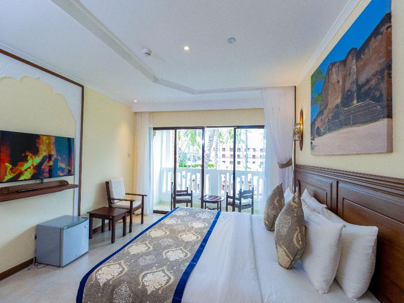 PrideInn Paradise Beach Hotel & Spa Mombasa image