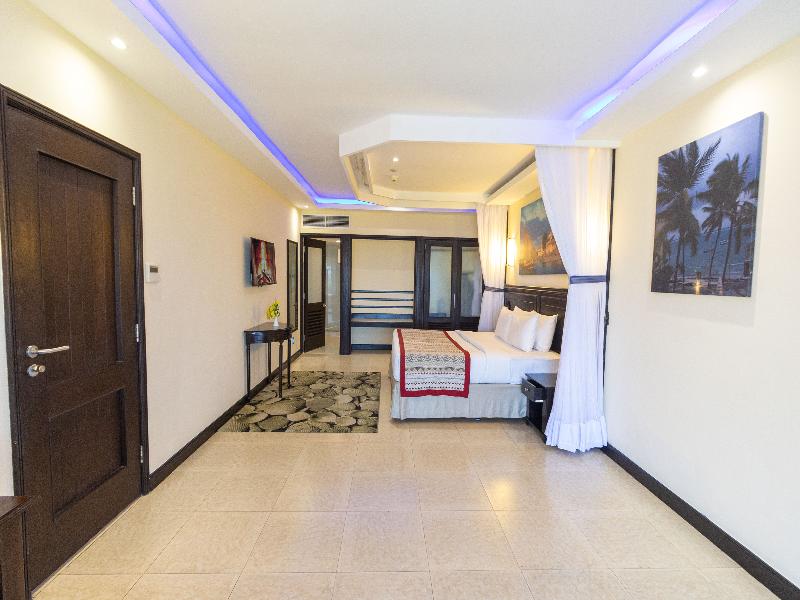 PrideInn Paradise Beach Hotel & Spa Mombasa image