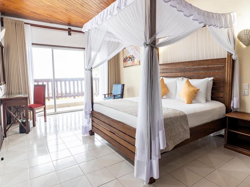 PrideInn Paradise Beach Hotel & Spa Mombasa image