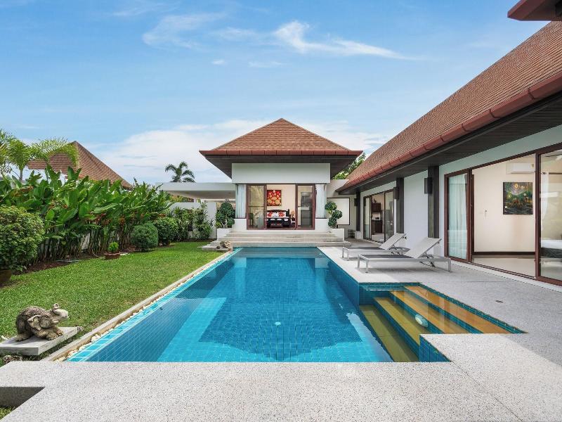 Villa Iorangi image