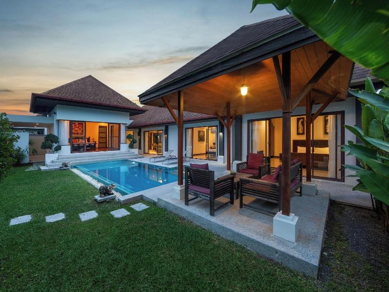 Villa Iorangi image