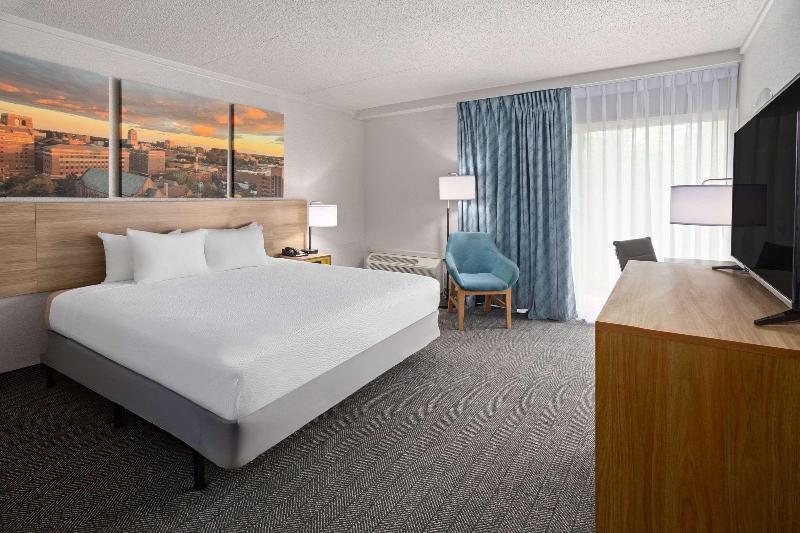 Days Inn By Wyndham Ann Arbor image