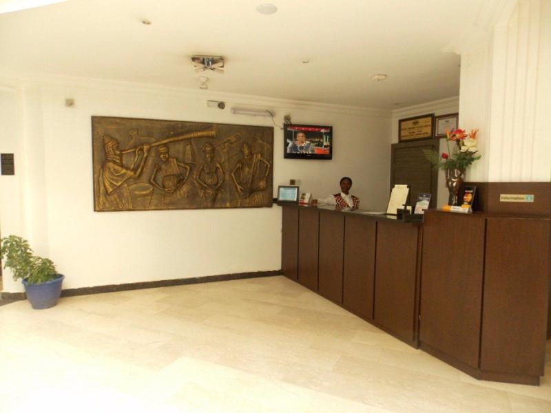 Savannah Suites Hotel image