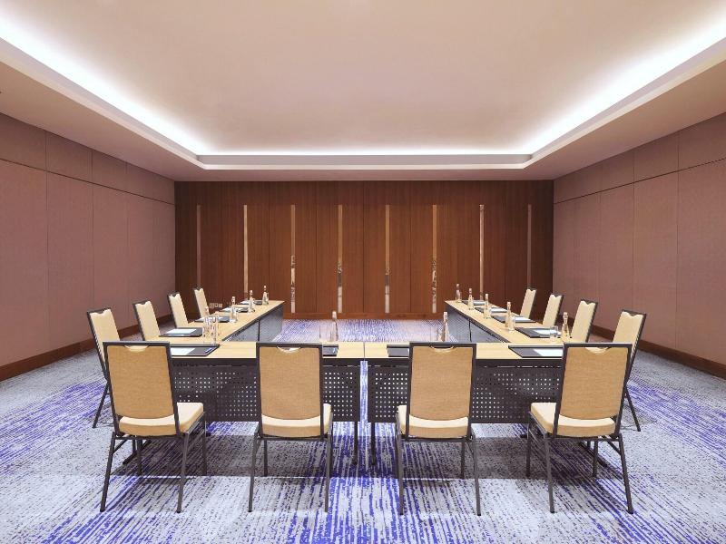 Four Points by Sheraton Surabaya image
