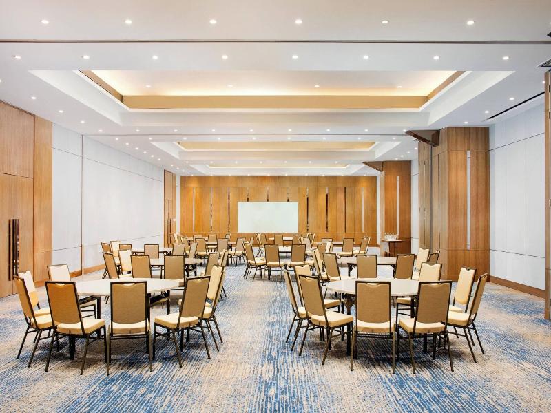 Four Points by Sheraton Surabaya image