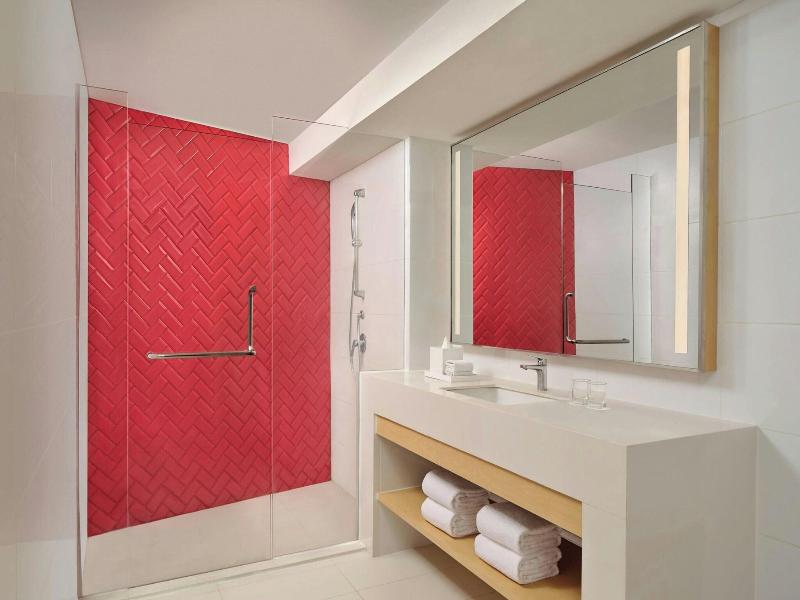 Four Points by Sheraton Surabaya image