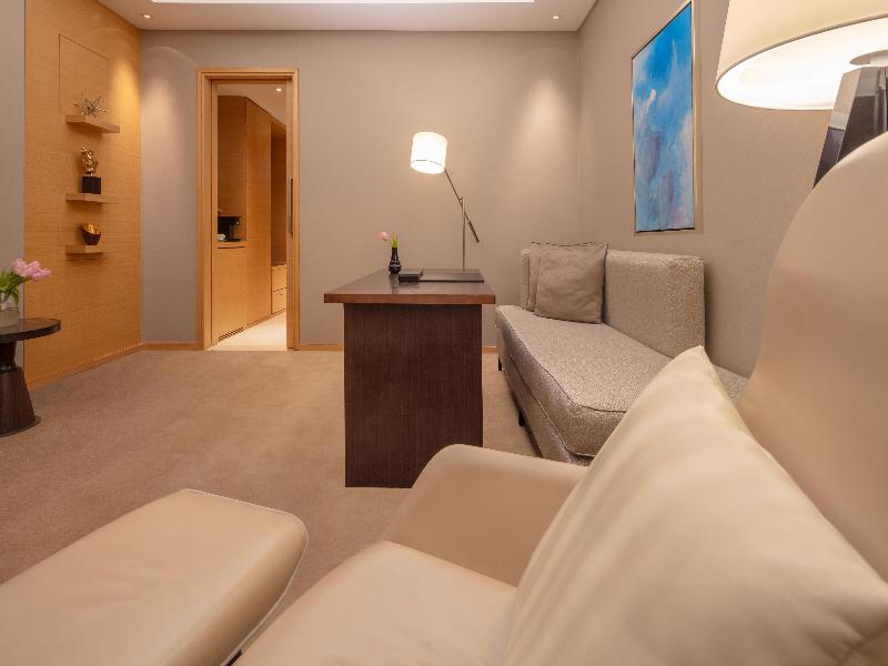 Hyatt Regency Riyadh Olaya image