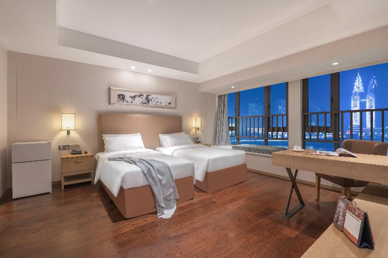 Bed room