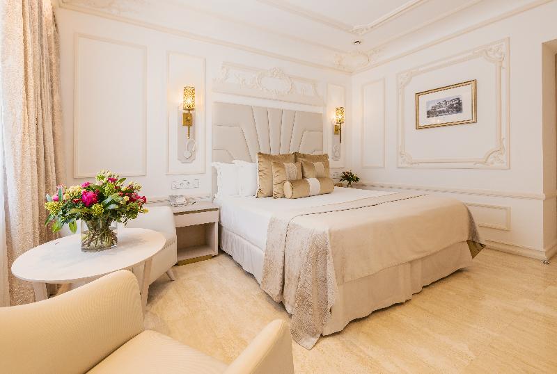 Gran Hotel Miramar image