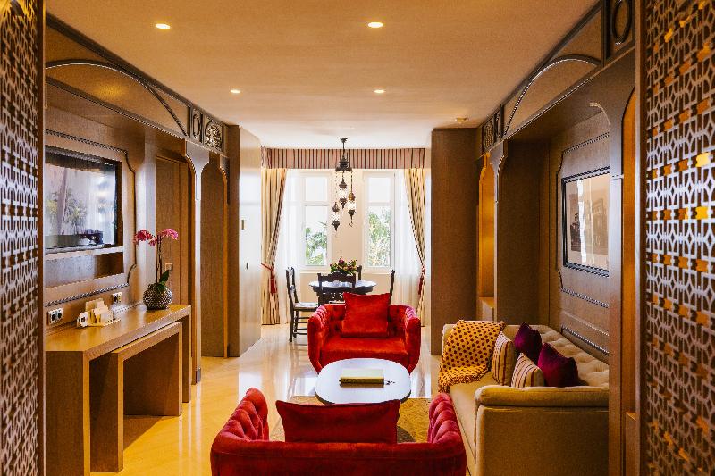 Gran Hotel Miramar image