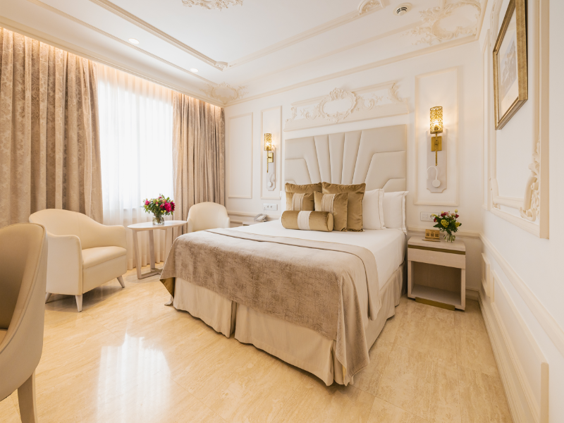 Gran Hotel Miramar image
