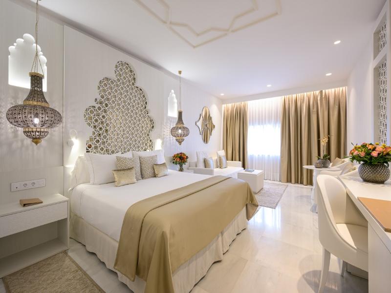 Gran Hotel Miramar image