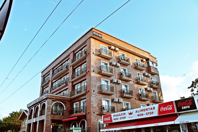 Ges Hotel image