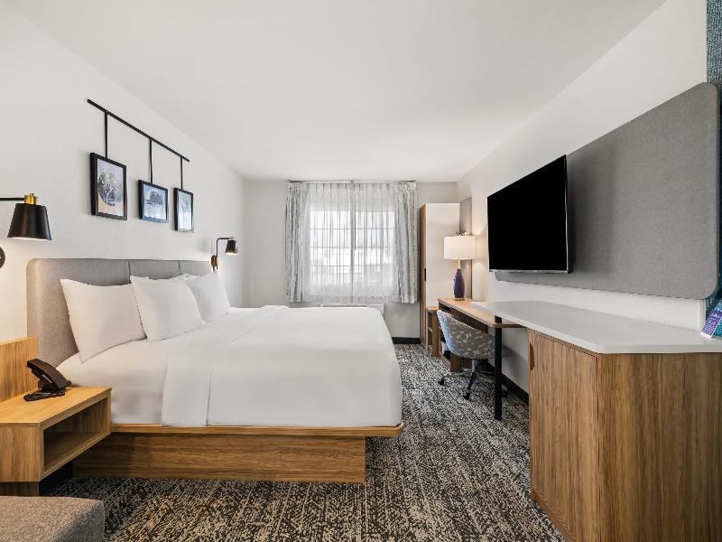Rodeway Inn Verona WI image