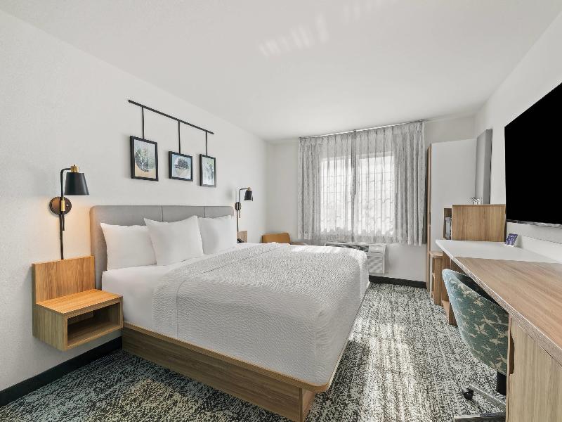 Rodeway Inn Verona WI image