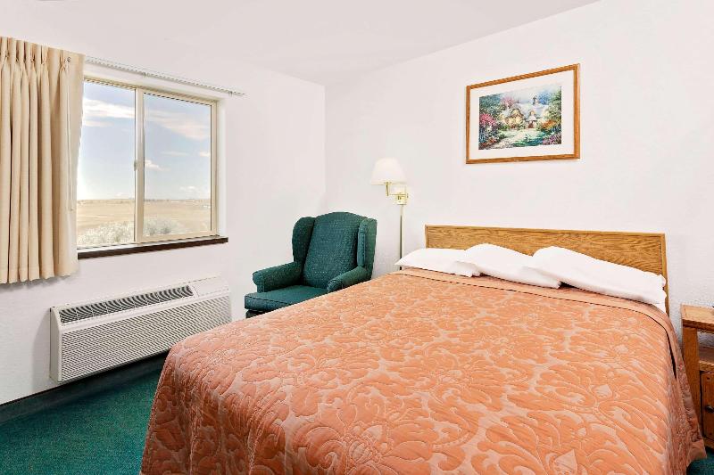 Bed room