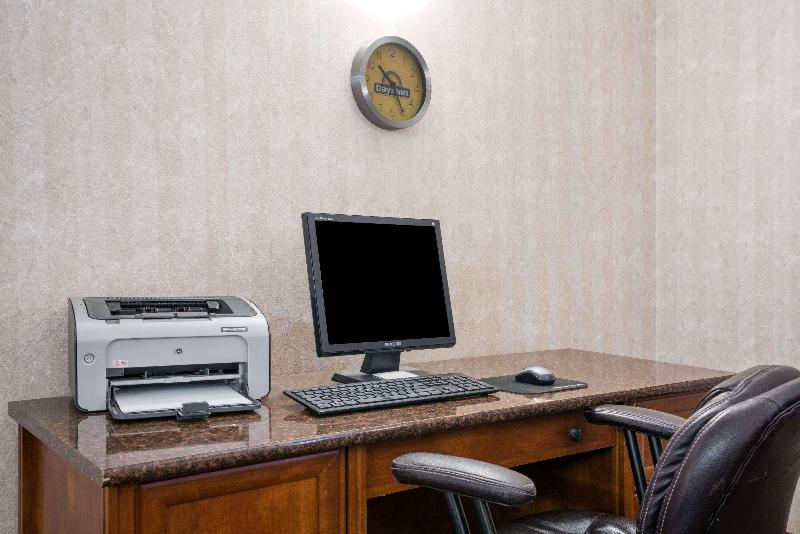Days Inn by Wyndham Fargo/Casselton image