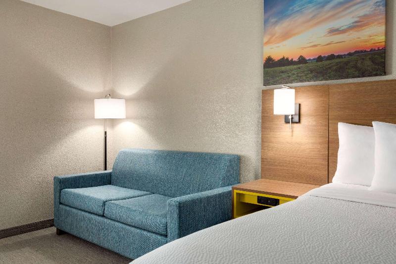 Days Inn by Wyndham Hillsboro image