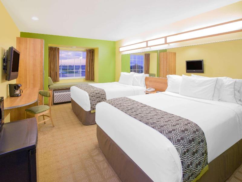 Microtel Inn & Suites By Wyndham Delphos image