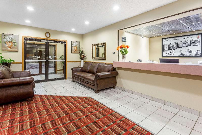 Super 8 By Wyndham Osage image