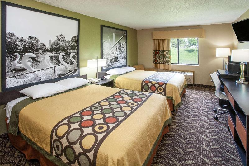 Super 8 by Wyndham Dwight image