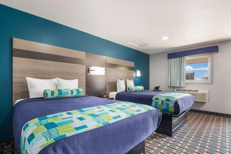 Knights Inn & Suites Salem image