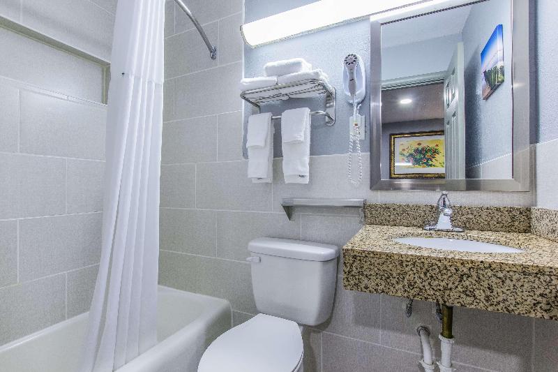 Knights Inn & Suites Salem image
