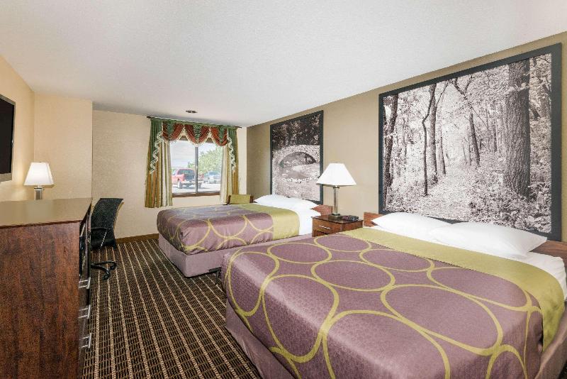 Super 8 By Wyndham Webster City Ia image