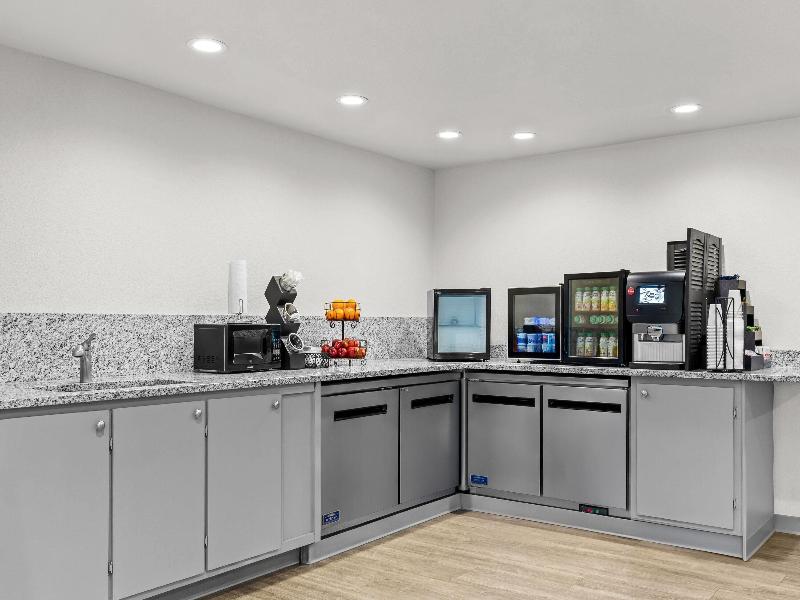 Microtel Inn & Suites By Wyndham Sainte Genevieve image