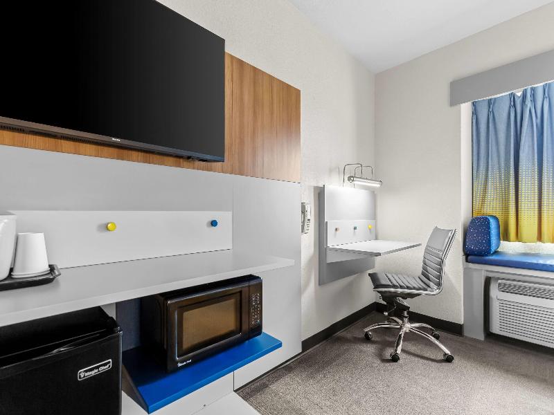 Microtel Inn & Suites By Wyndham Sainte Genevieve image