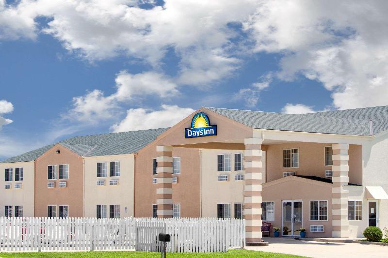 Days Inn By Wyndham Butler image