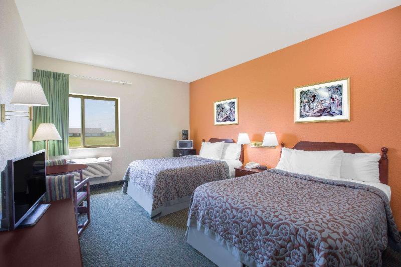 Days Inn By Wyndham Butler image 6
